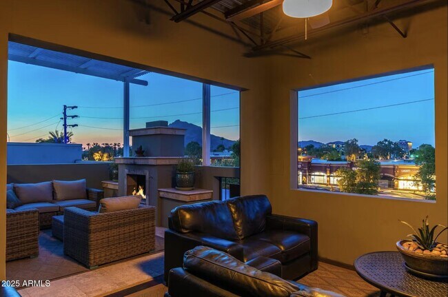 Foto del edificio - 7020 E 1st Ave