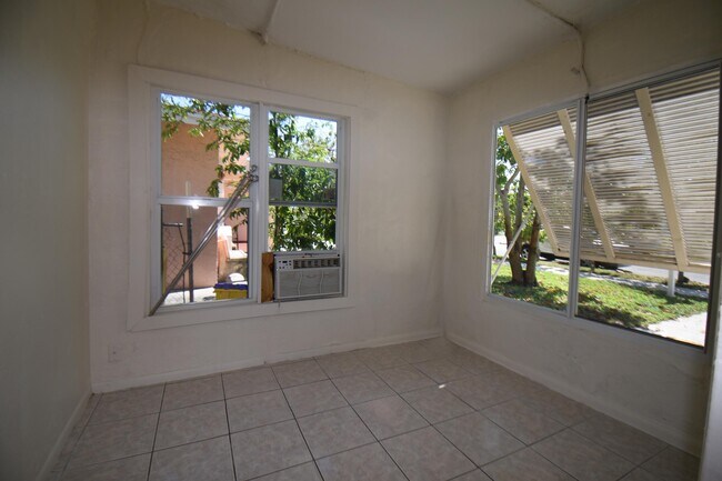 Foto del edificio - 2010 Park St