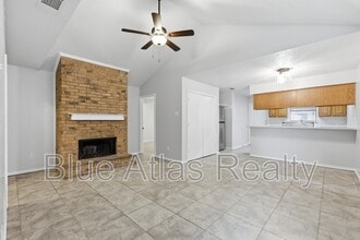 Building Photo - 711 Penn Pl