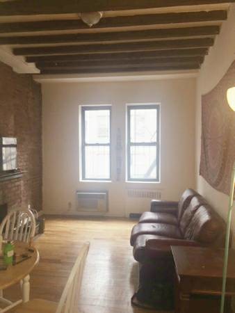 Primary Photo - 213 E 21st St