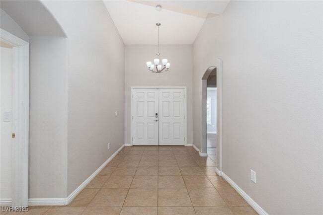 Building Photo - 6233 Double Oak St