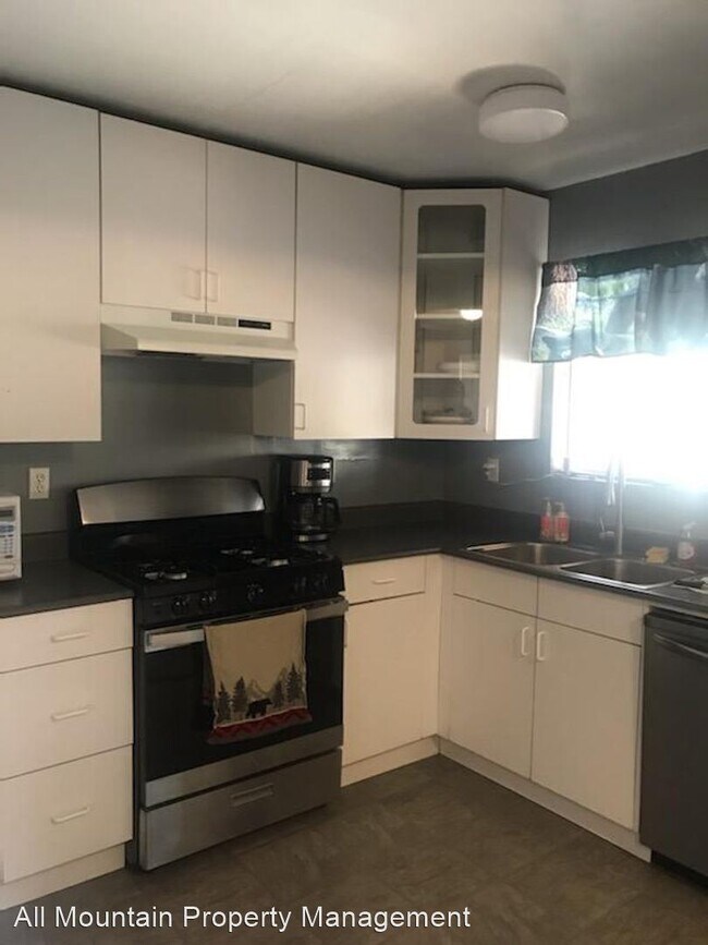 Foto del edificio - 2 br, 1 bath House - 318 W. Mojave