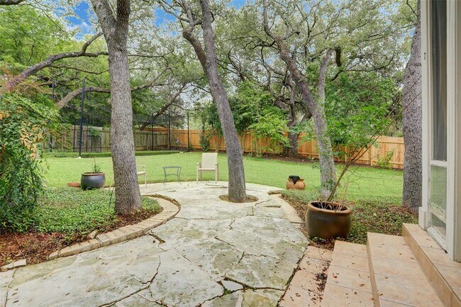 Building Photo - 4502 Eby Ln