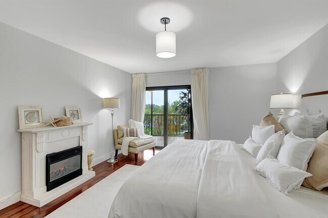 Foto del edificio - 3605 S Ocean Blvd