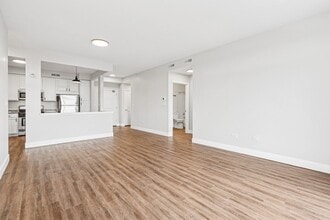 Interior Photo - The Landing at Town Center