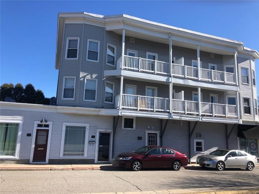 5 Weaver St Unit 3, West Warwick, RI 02893 Apartment for Rent in West