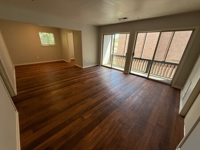 Foto del edificio - 5618 B St