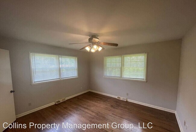 Building Photo - 3 br, 2 bath House - 2452 E Langston St