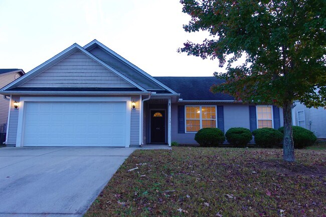 Foto del edificio - 450 Bentridge Dr