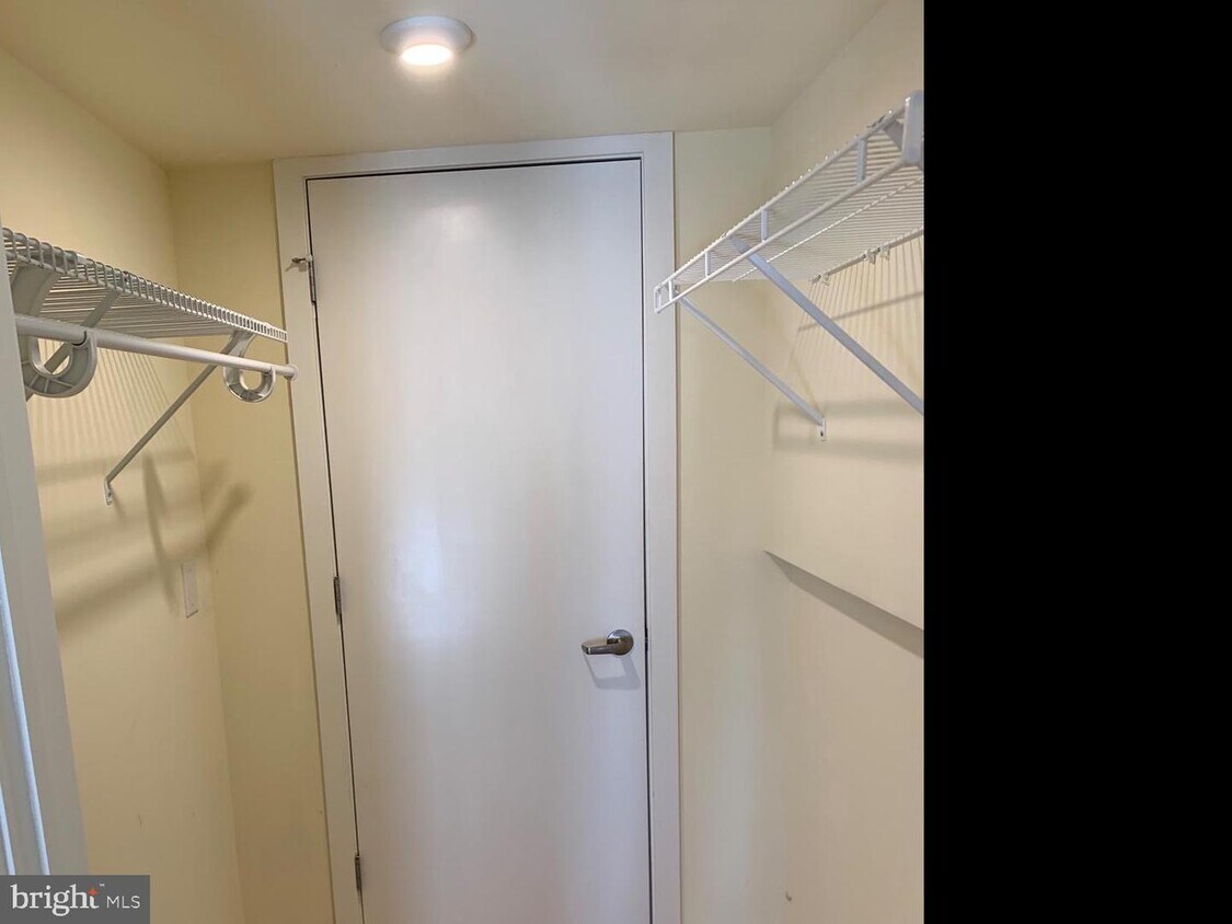 Foto principal - 44 N 4th St