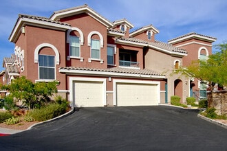 Building Photo - Altessa