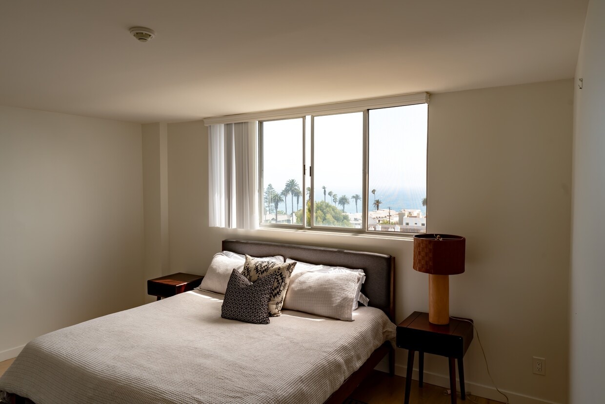San Vicente Tower Apartments in Santa Monica, CA Westside Rentals