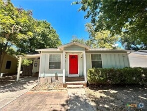 Building Photo - 717 Barbara Dr