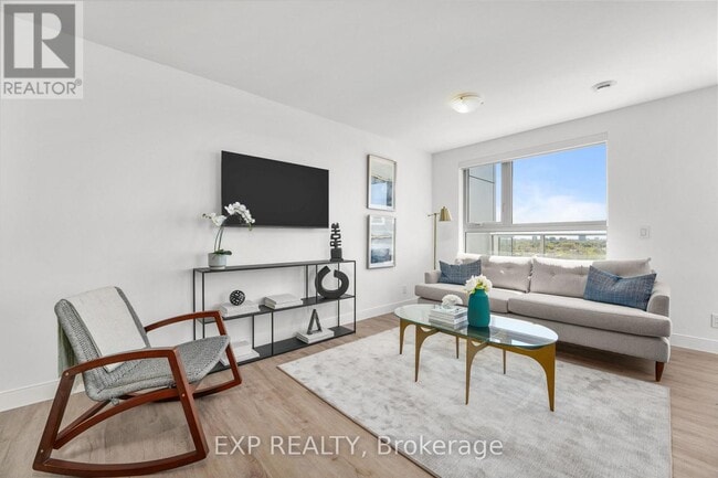 Building Photo - 100 Manett Crescent