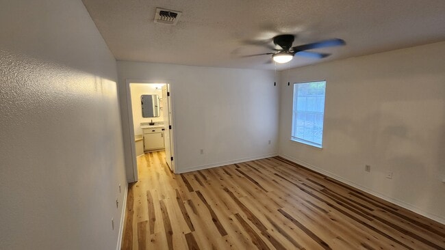 Building Photo - 8625 Laredo St