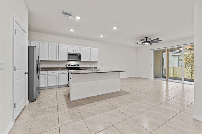 Building Photo - 2893 Suncoast Plains Dr