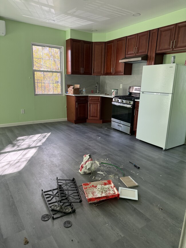 Foto del edificio - 1101 Castle Hill Ave