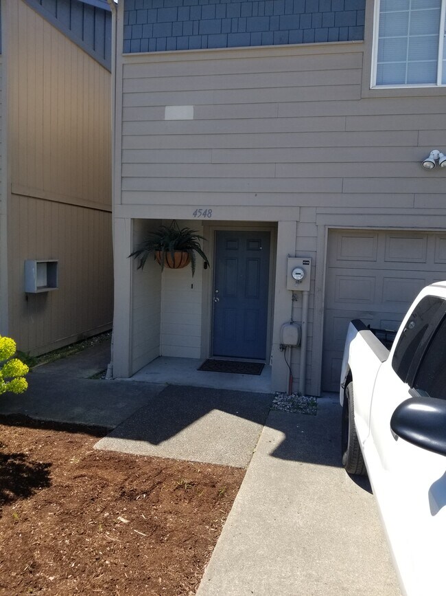 4548 S Puget Sound Ave, WA 98409 House Rental in WA