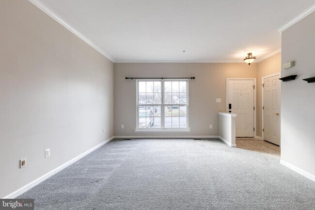Building Photo - 362 Foreland Garth