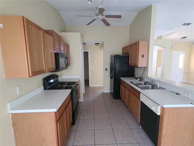 Foto del edificio - 1151 Cambourne Dr