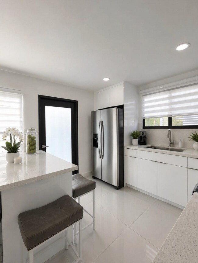 Foto del edificio - 6791 SW 25th St