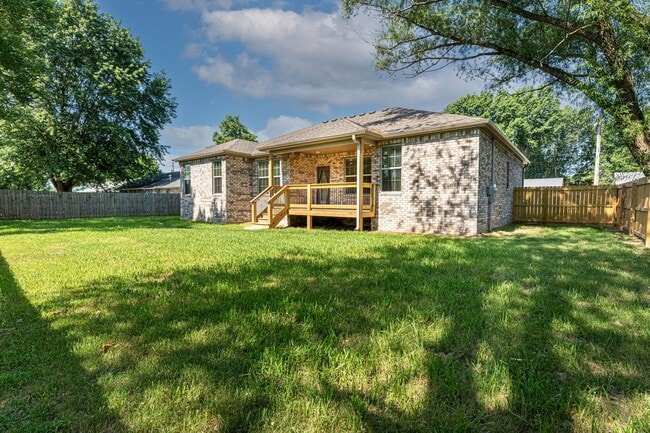 Building Photo - Great home in centerton