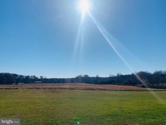 Foto del edificio - 1566 Garrisonville Rd