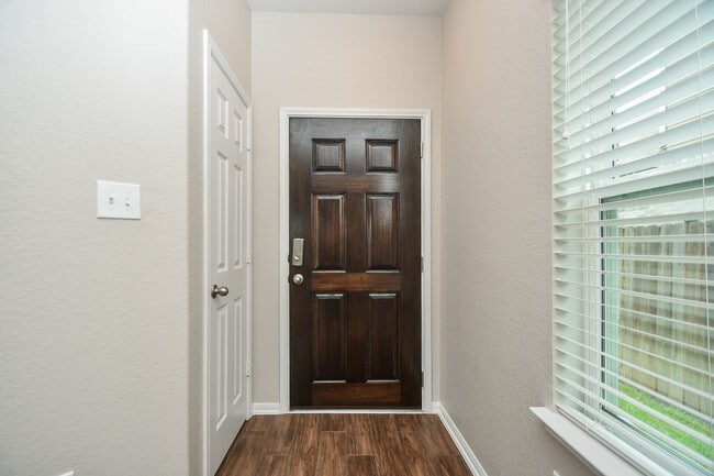 Building Photo - 14643 Twilight Knoll Trl
