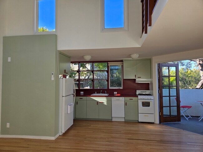 Foto del edificio - 2417 4th St