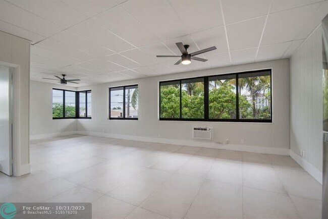 Building Photo - 1541 Cordova Rd