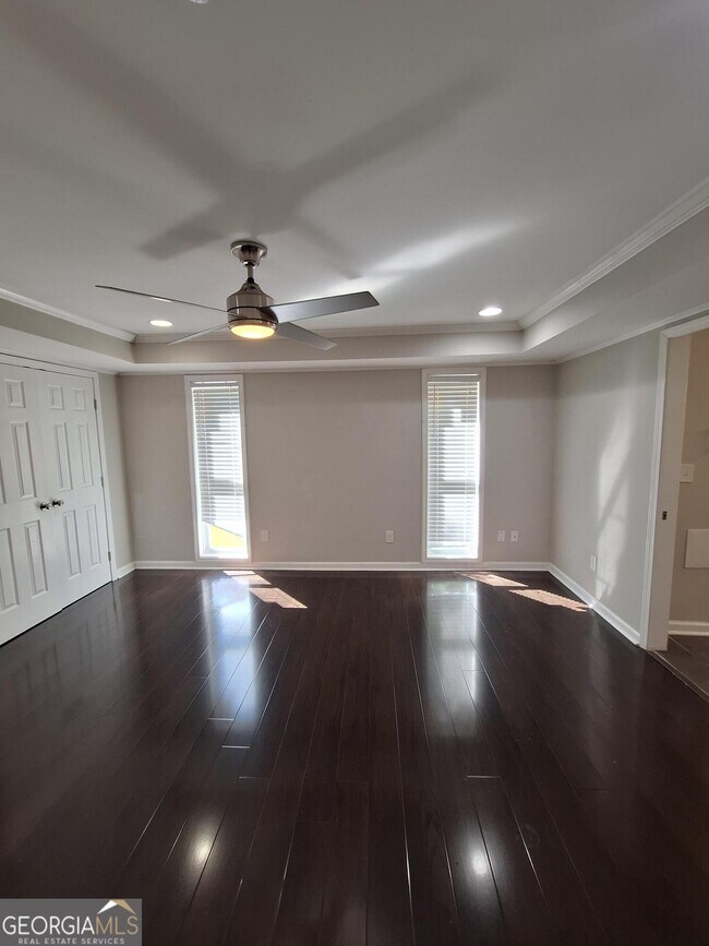 Foto del edificio - 1937 Glenmar Dr