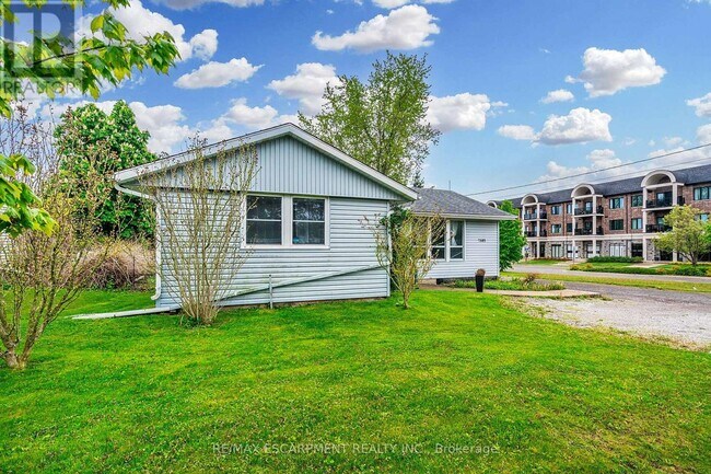 Photo du bâtiment - 2583 Binbrook Rd