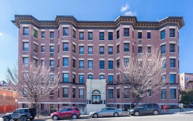 Ashley Condominium - 2038 18th St NW