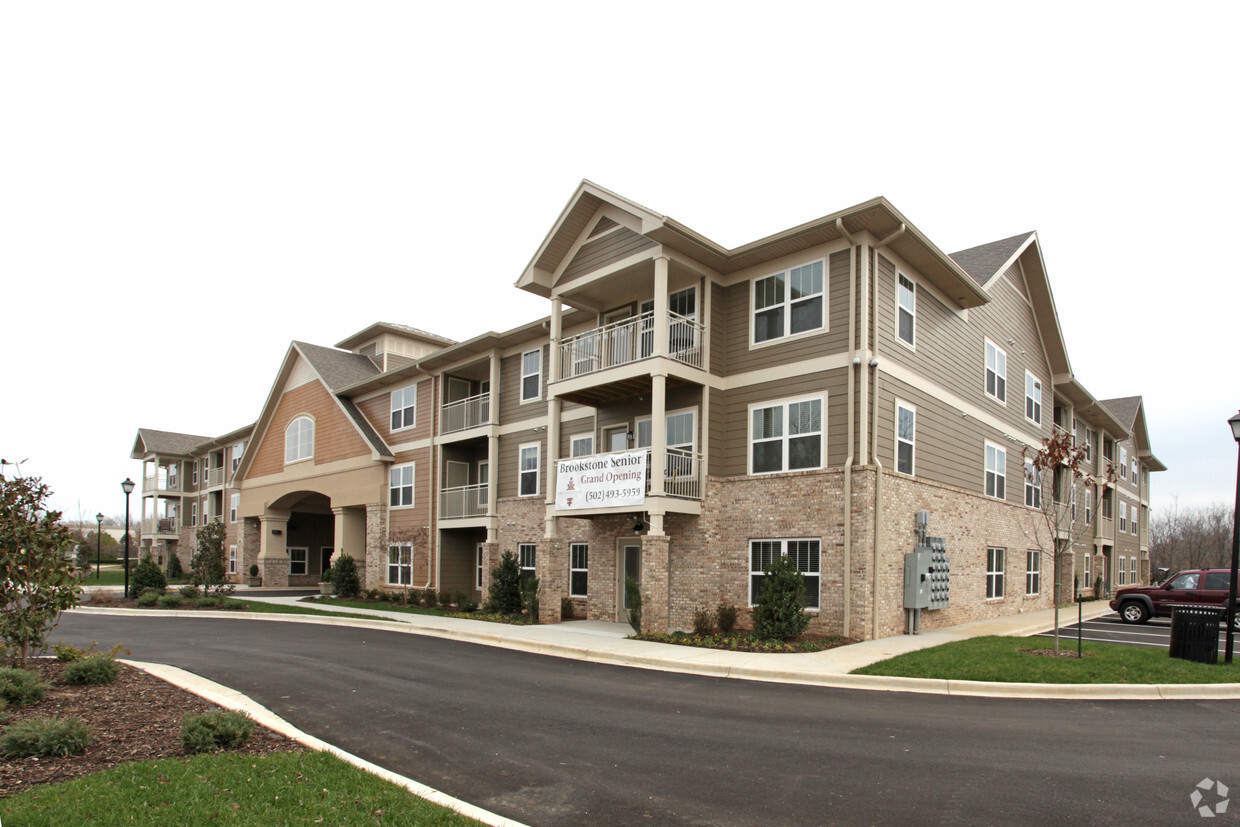 Foto del edificio - Brookstone Senior Apartments