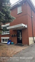 Building Photo - 10 W Presland Rd