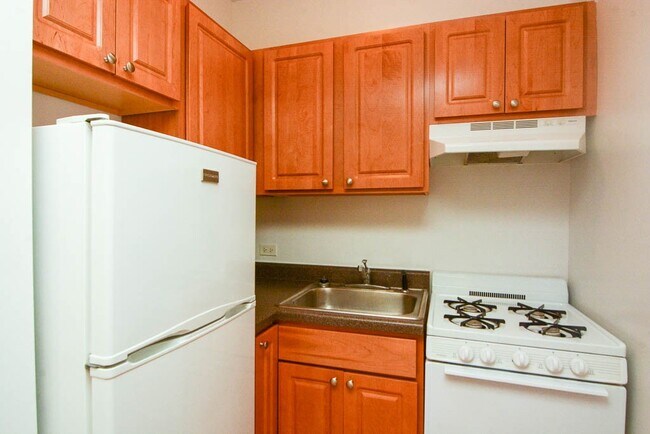 Foto del edificio - 1742 N Humboldt Blvd