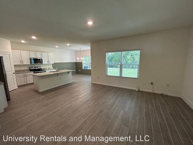 Foto del edificio - 3 br, 2.5 bath House - 4695 SW 51st Dr
