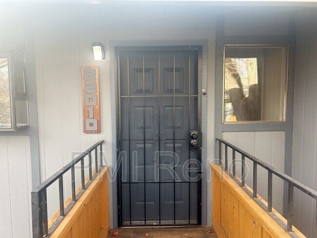 Building Photo - 2201 Kietzke Ln