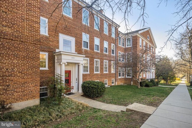 Building Photo - 3551 39th St NW