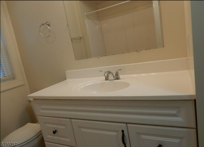 Foto del edificio - 134 Main St