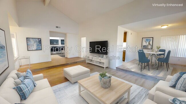 Building Photo - 17410 St Andrews Dr