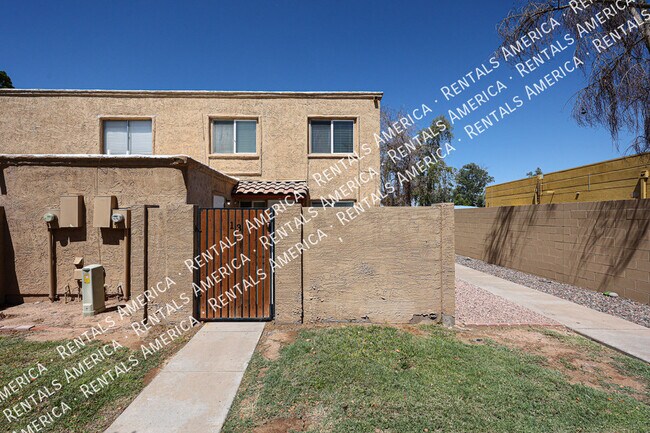 Foto del edificio - 948 S Alma School Rd