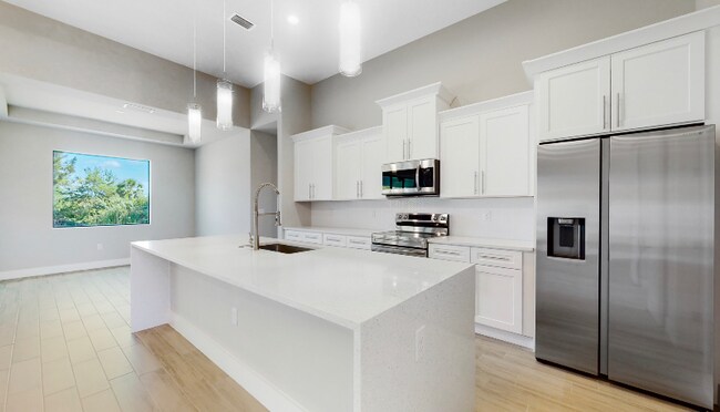 Foto del edificio - 3243 NE 8th Pl