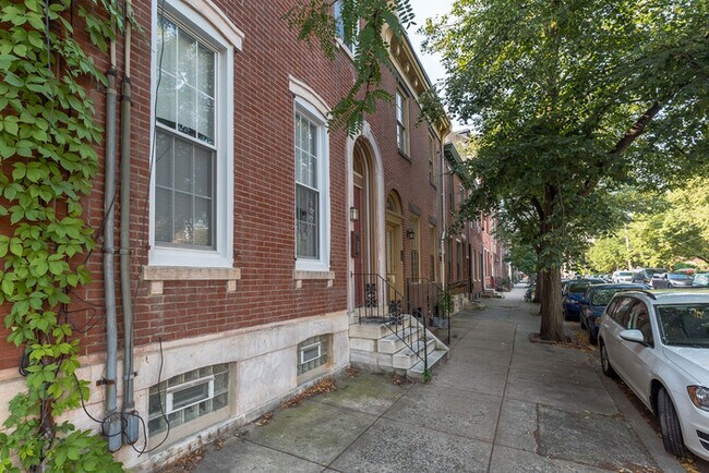Building Photo - 849 N 5th St