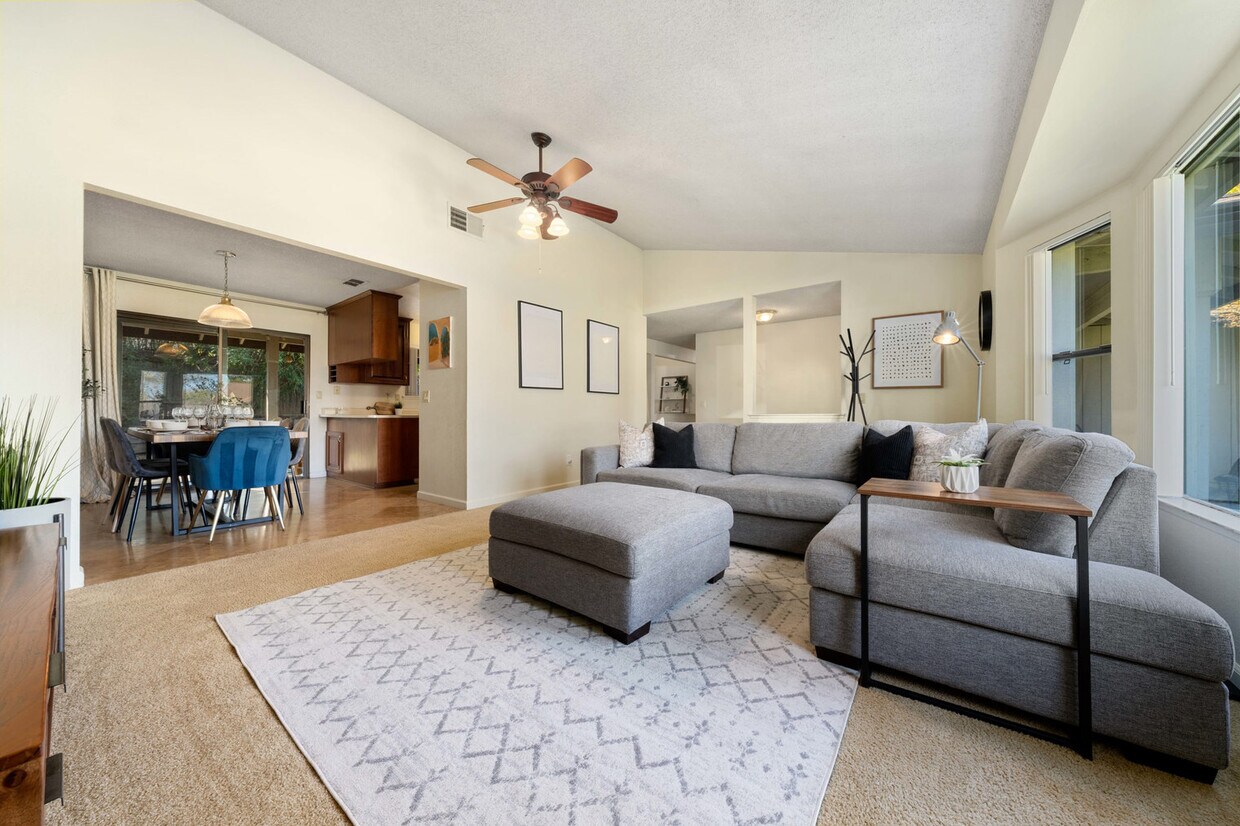 Foto principal - 4506 Wrenford Way
