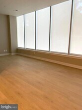 Building Photo - 1900 Arch St