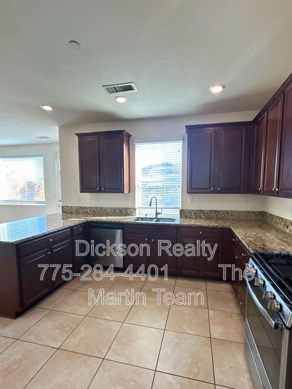 Building Photo - 2598 Piero Ct
