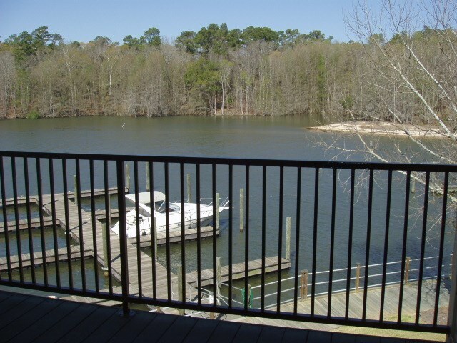 Building Photo - 385 Ballard Ln