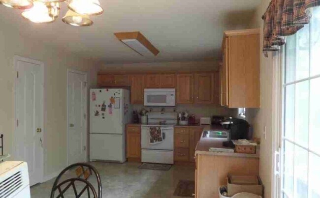 Building Photo - 43 Argon Dr