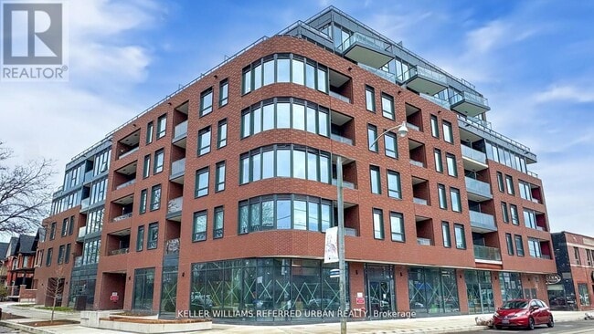 Building Photo - 5 Lakeview Ave